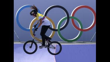 Juegos Olímpicos por Radio Nacional: diploma olímpico para Queen Saray Villegas